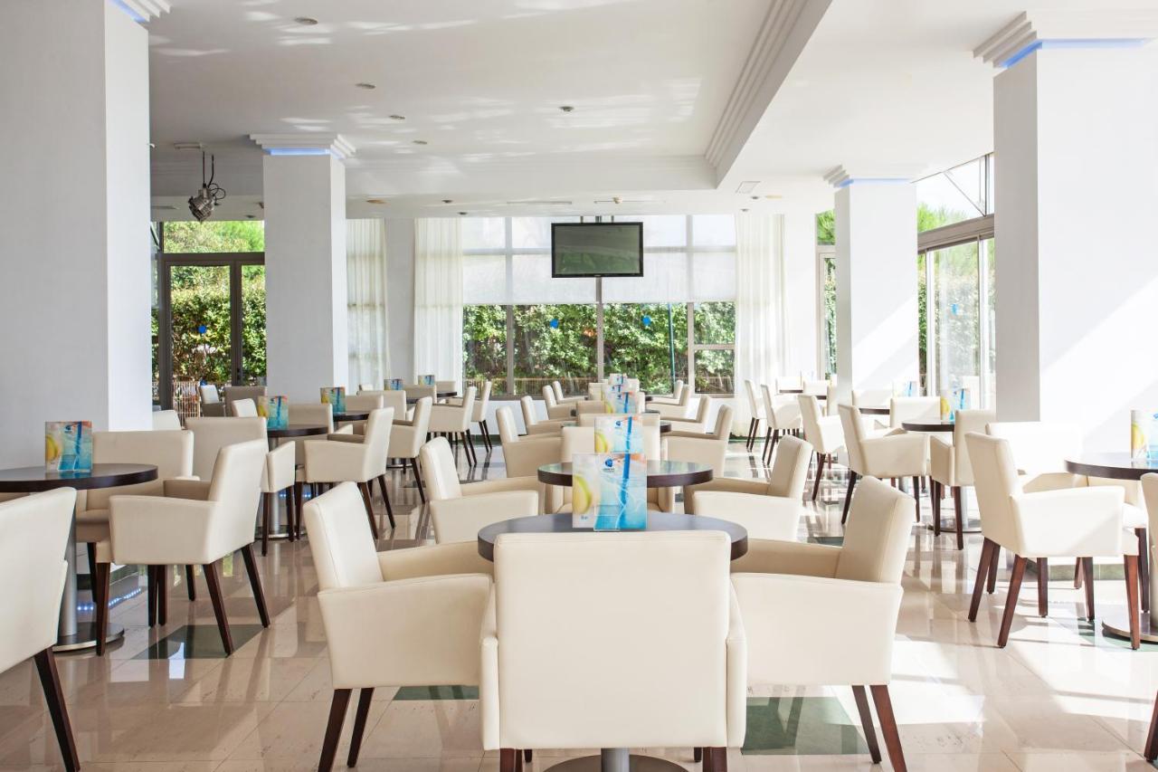 Grupotel Natura Playa Плая де Муро Екстериор снимка