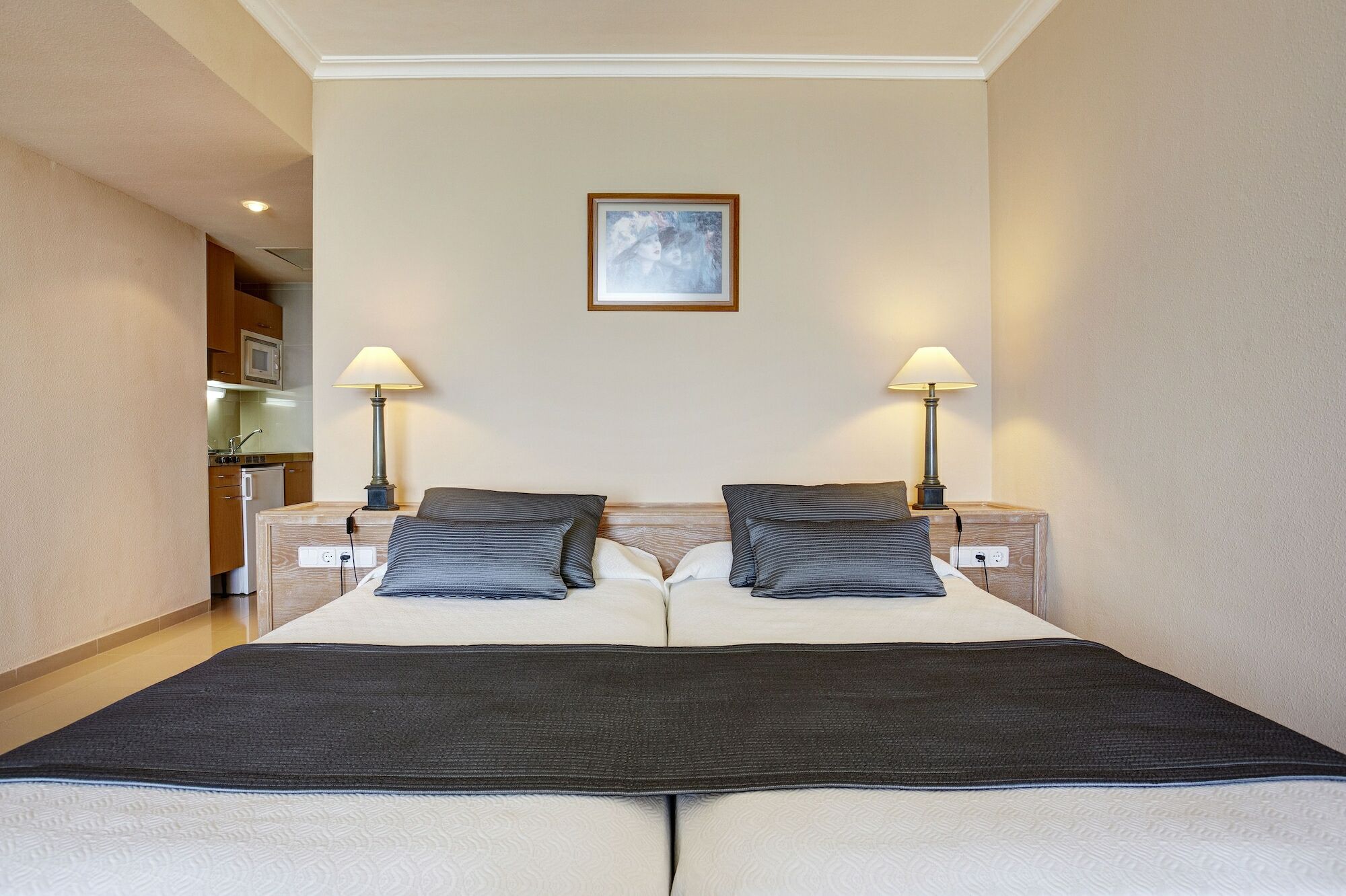 Grupotel Natura Playa Плая де Муро Екстериор снимка