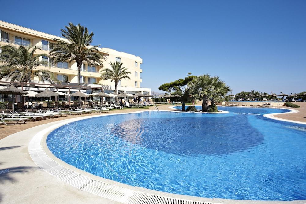 Grupotel Natura Playa Плая де Муро Екстериор снимка