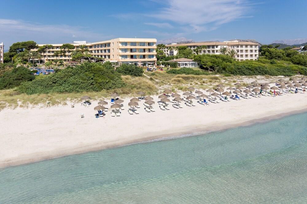 Grupotel Natura Playa Плая де Муро Екстериор снимка